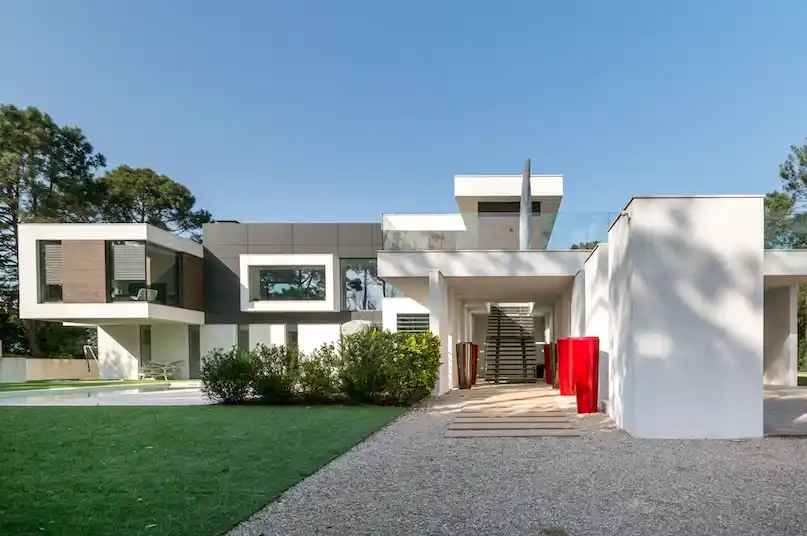 Maison moderne contemporaine à vendre sur la Côte Basque